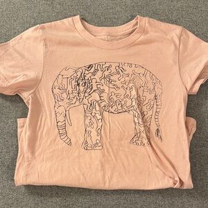 5/$15- Women’s tshirt size small